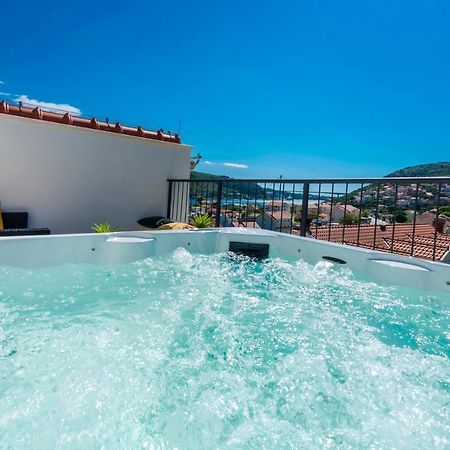 Aria Suite & Spa دوبروفينك المظهر الخارجي الصورة