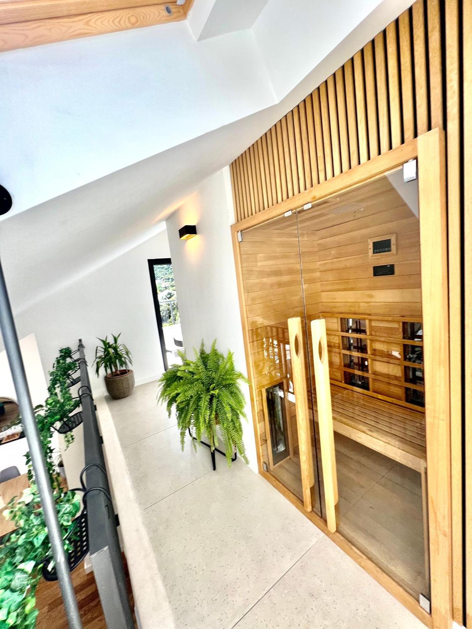 Aria Suite & Spa دوبروفينك المظهر الخارجي الصورة