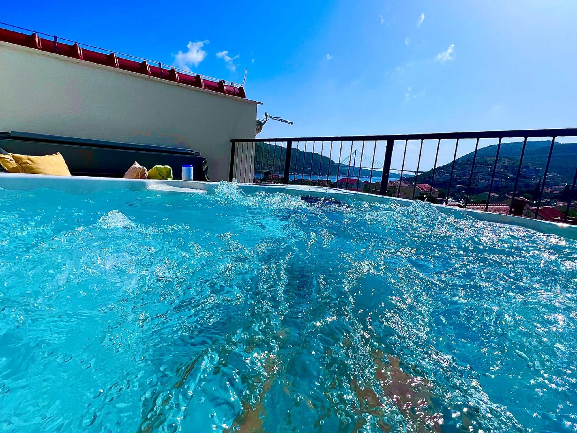 Aria Suite & Spa دوبروفينك المظهر الخارجي الصورة